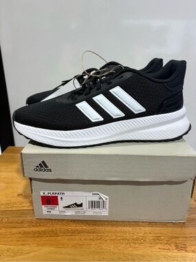 Adidas Black & White Running Sneakers - Men's 8.5 new in the box